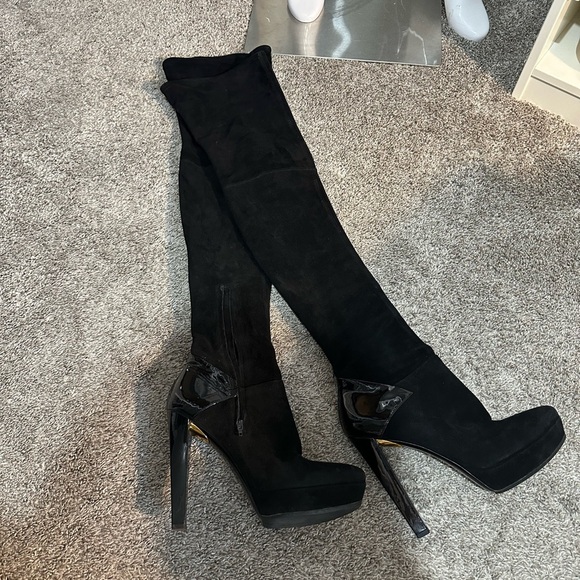 Gucci Black Over-the-Knee Boots - Picture 3 of 9